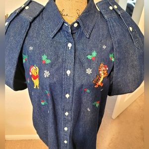 (brand new) Ladies Button Down Shirt (denim)